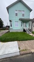 featured image of 219 W 15th St