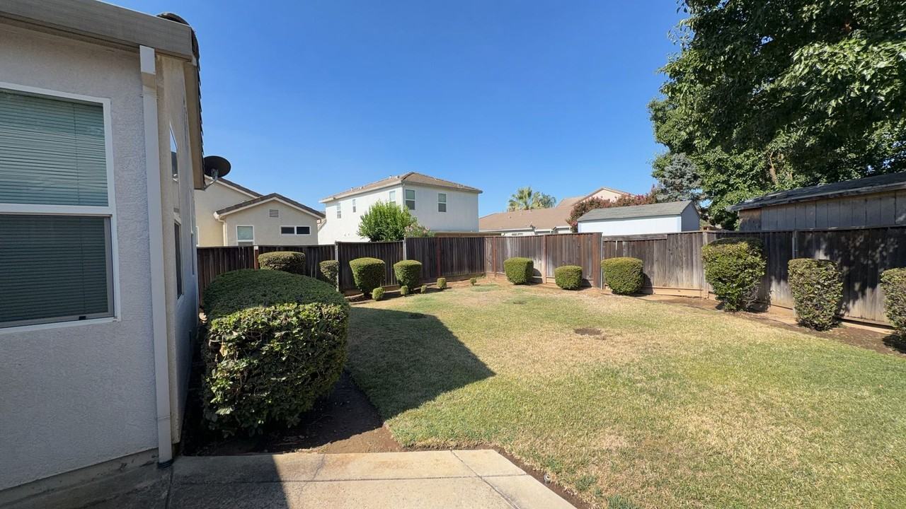 9748 Cervelli Way - Photo 5 of 5