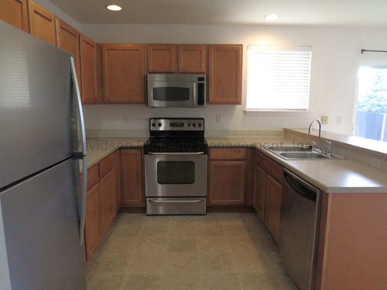 7629 Autumn Knoll Dr - Photo 7 of 17