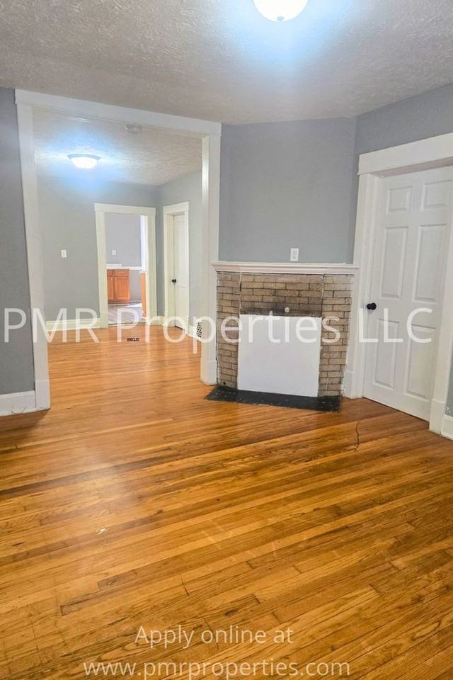 4207 Browne St - Photo 4 of 11