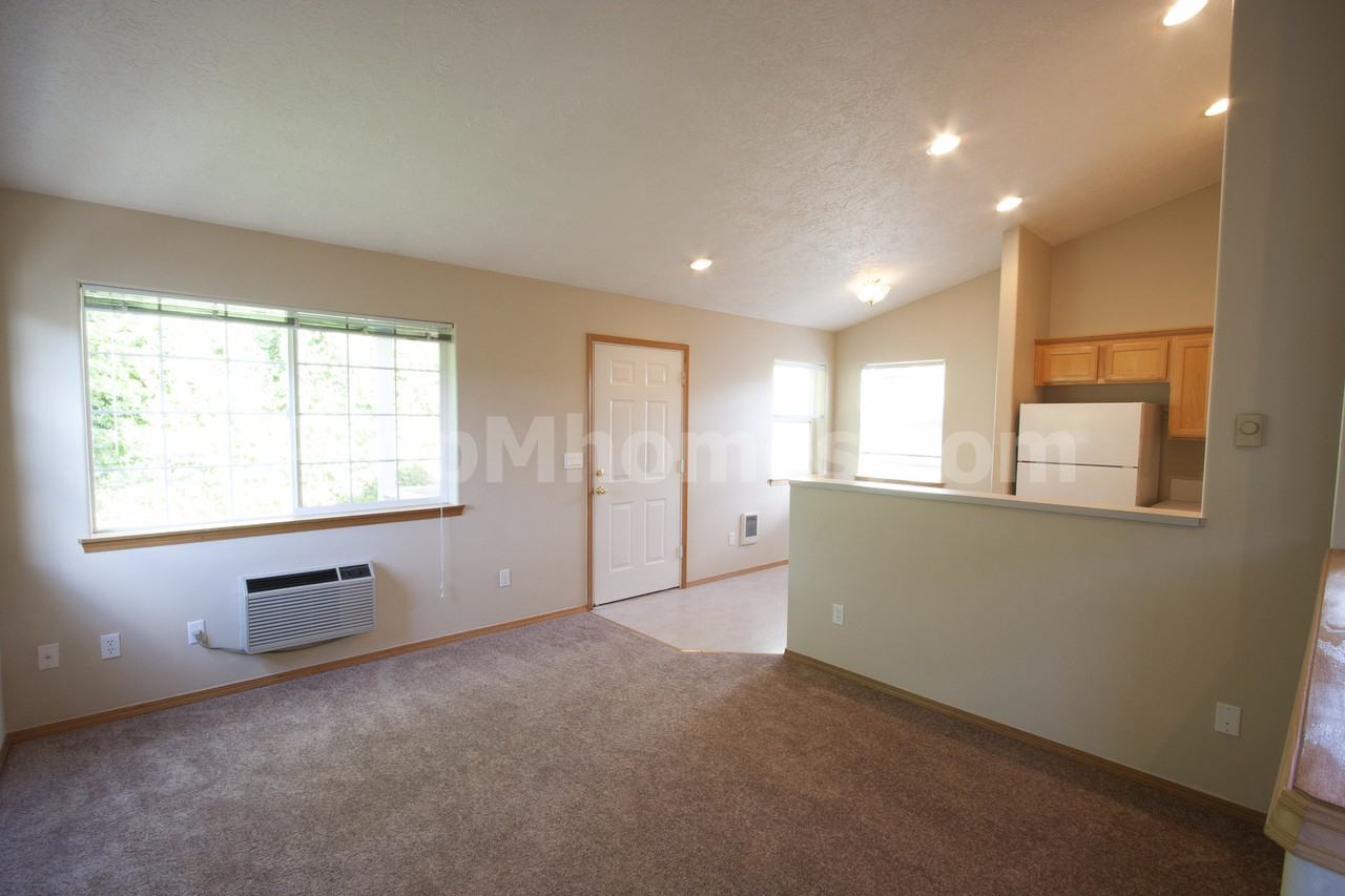 14963 Se Elm Park Dr - Photo 5 of 18