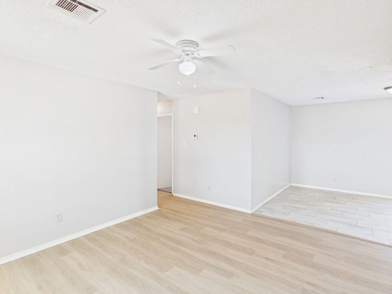 324 Nw Compass Dr - Photo 6 of 24
