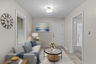 2936 N Hanley Rd - Photo 1 of 1
