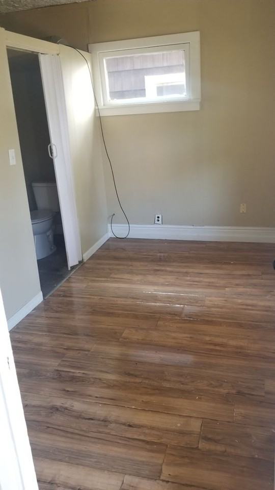 705 French St - Photo 2 of 10