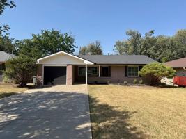 featured image of 1833 Westminster Pl