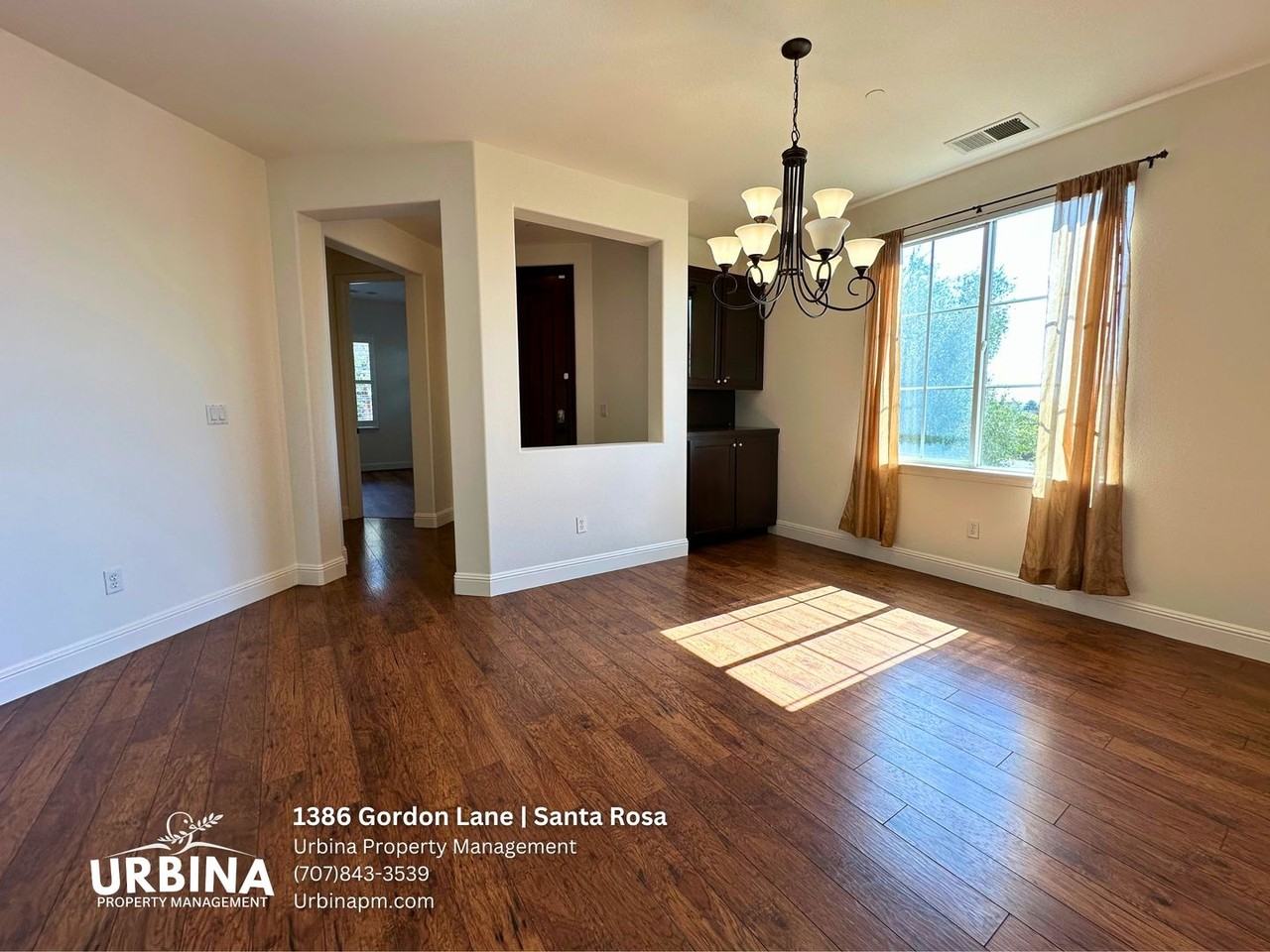 1386 Gordon Ln - Photo 6 of 37