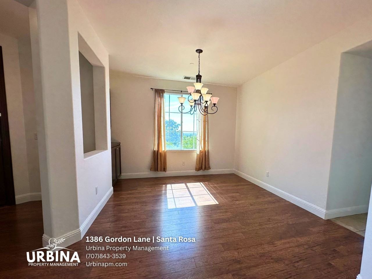 1386 Gordon Ln - Photo 7 of 37