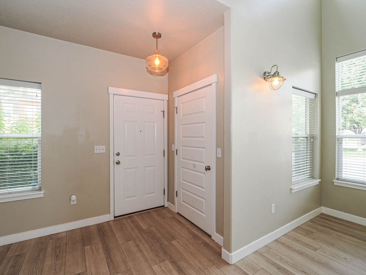 3794 W Lilac Heights Dr - Photo 4 of 35
