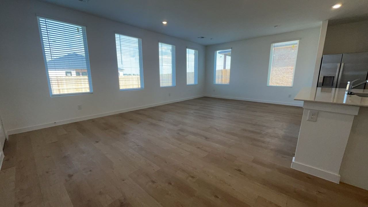 20417 20417 Mule Deer Drive - Photo 4 of 20