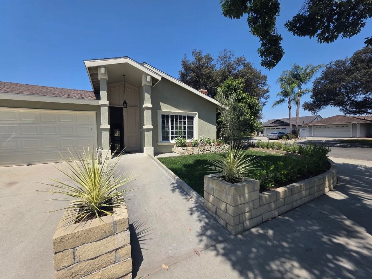 12947 Arabella Pl - Photo 3 of 50