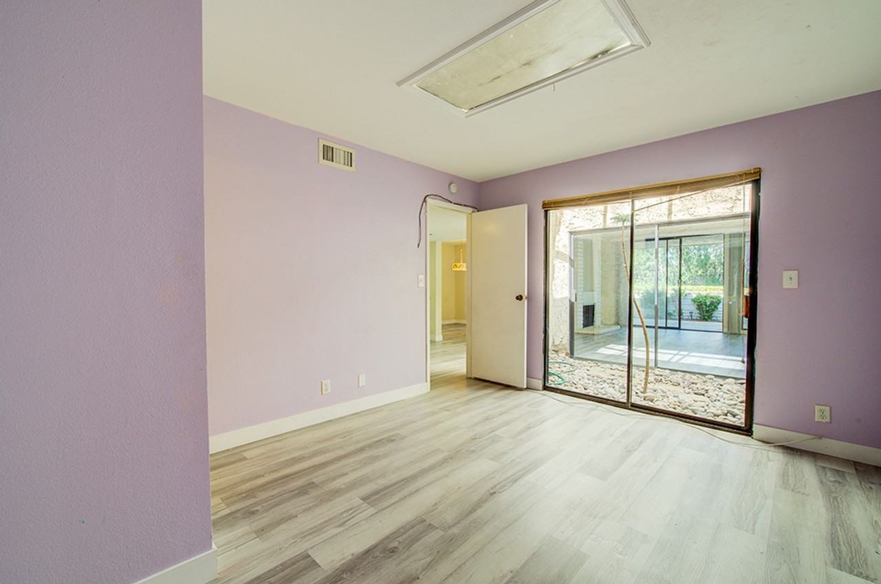 2574 Pera Cir - Photo 7 of 42