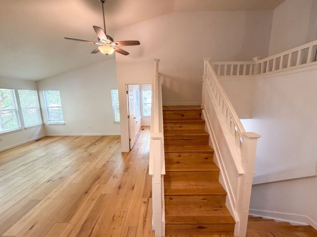 2089 N Fork Dr - Photo 5 of 18