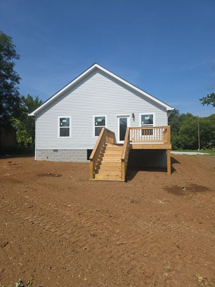 36 Gibson Ave - Photo 2 of 3
