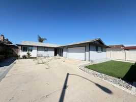 featured image of 551 Glencrest Dr