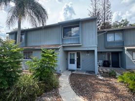 29 Fair Oaks Cir - Photo 1 of 1