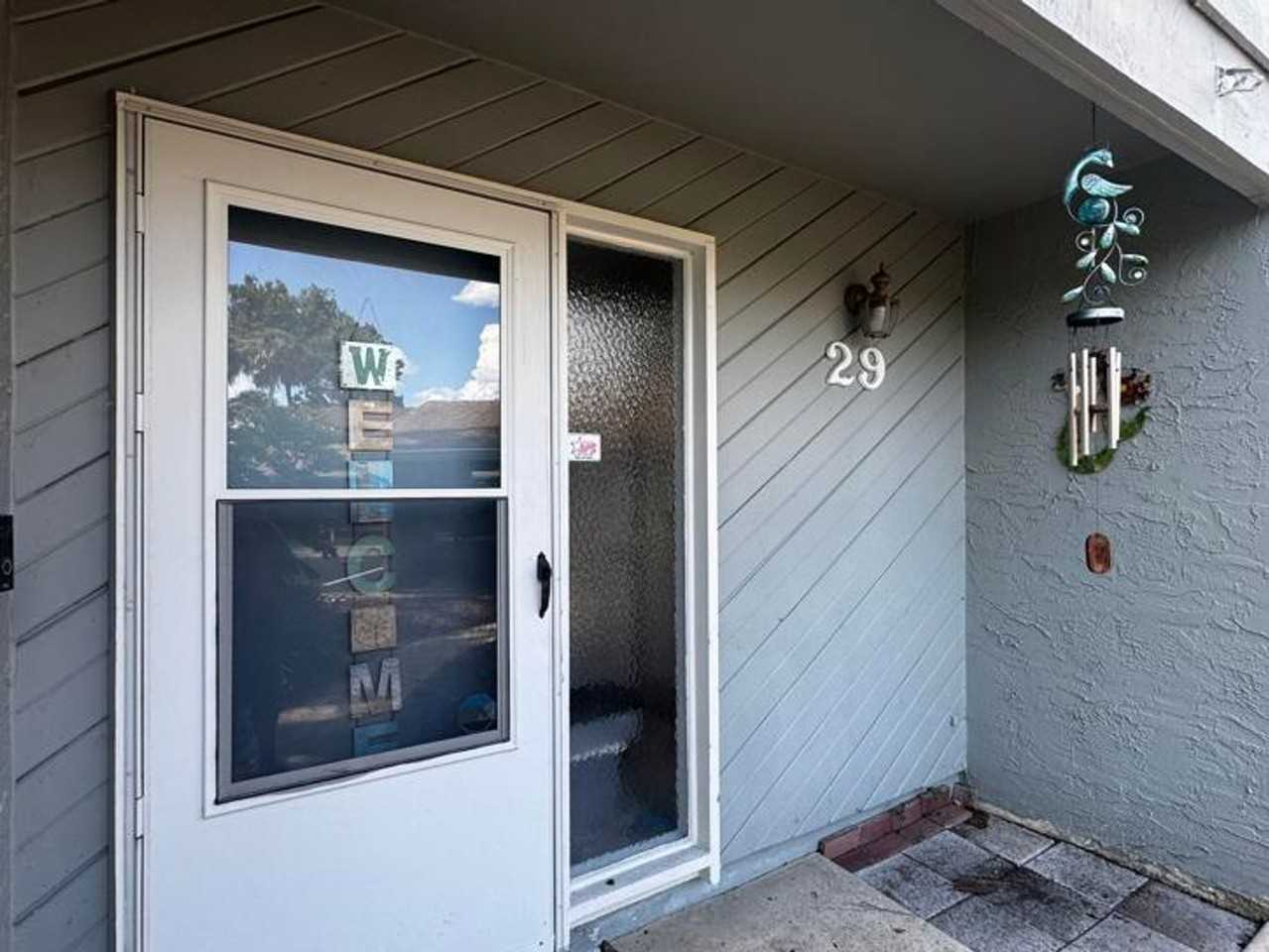 29 Fair Oaks Cir - Photo 2 of 18