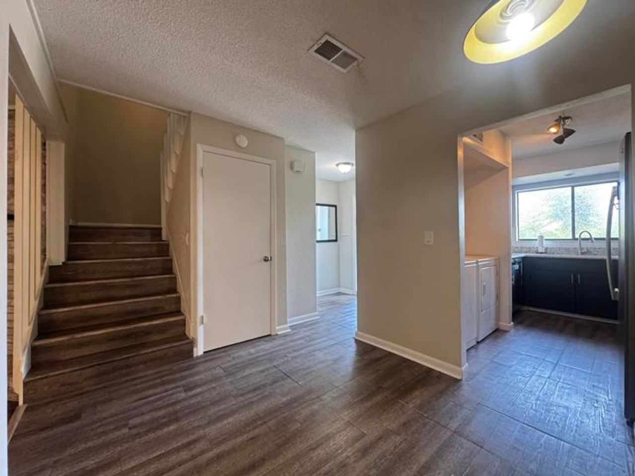 29 Fair Oaks Cir - Photo 4 of 18