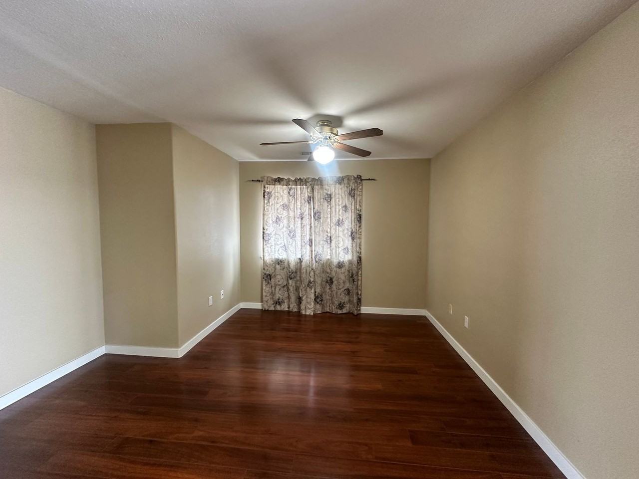 5730 W Monte Verde Ct - Photo 5 of 26
