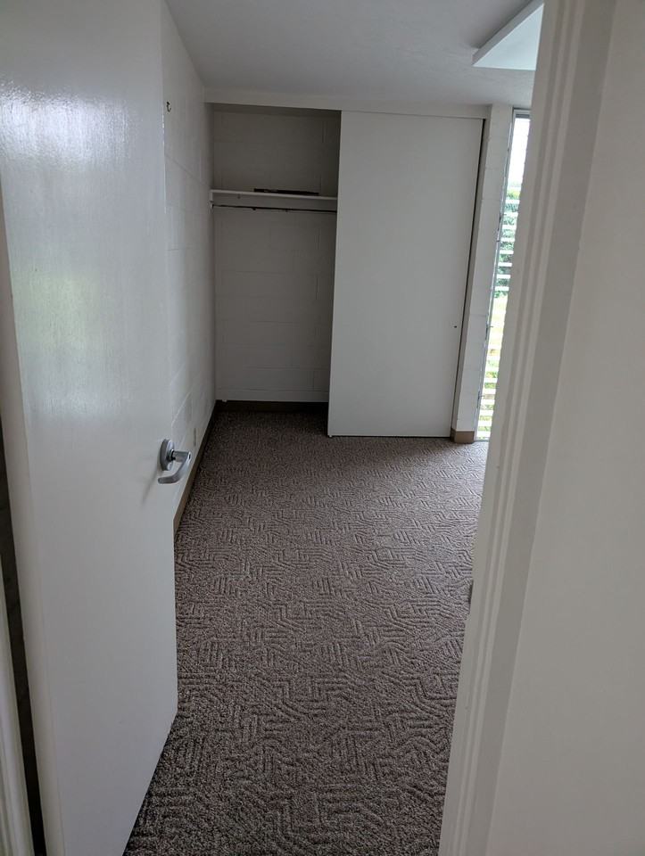 Affordable 2BR/1BA Apartments with Lanai Near Civic Auditorium – Income Limits Apply - Photo 2 of 3