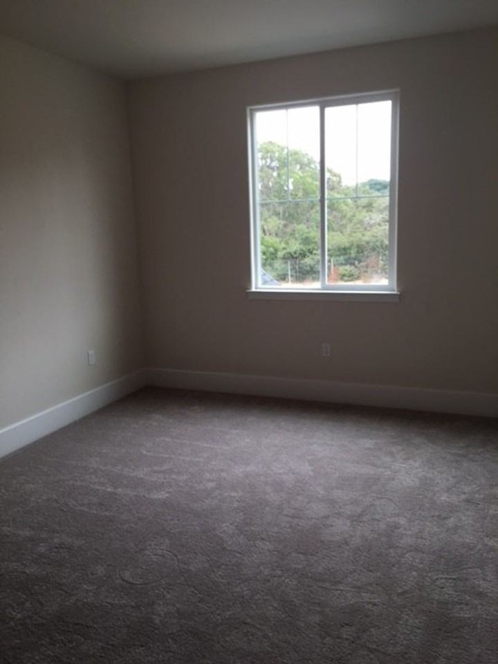 15619 Watkins Gate Rd - Photo 5 of 25