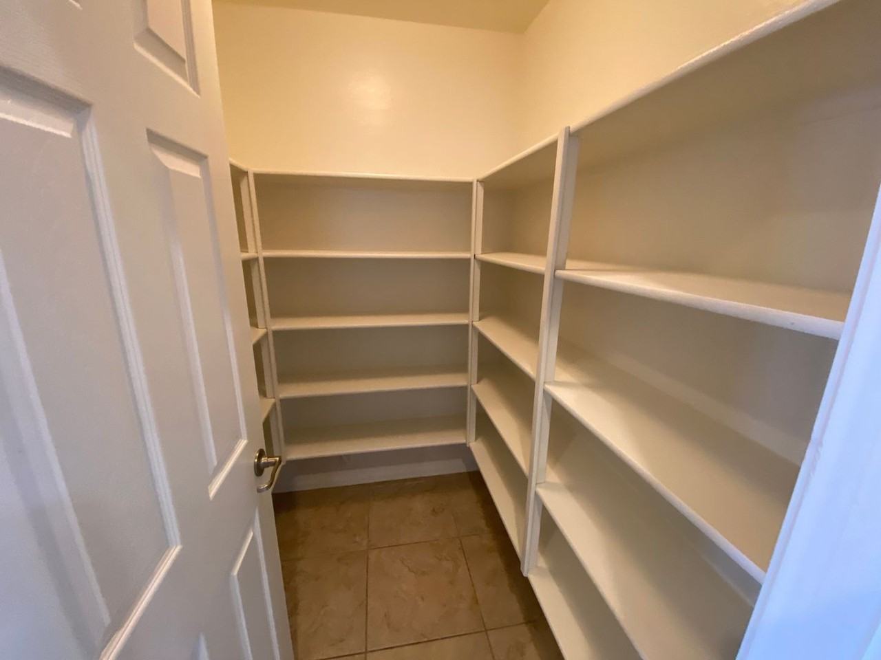 36971 W Oliveto Ave - Photo 7 of 32
