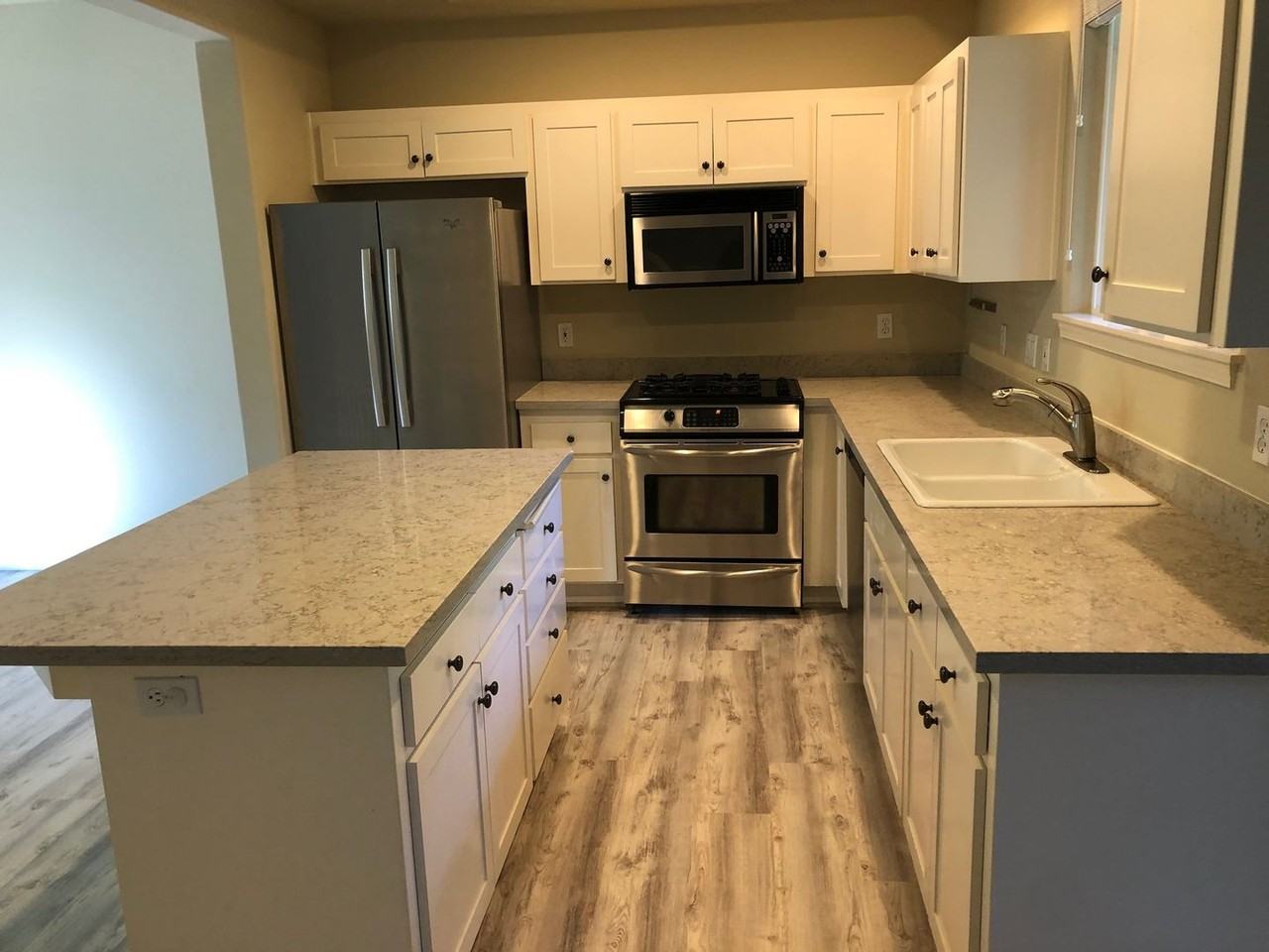 6509 Sw 19th Ave - Photo 4 of 15