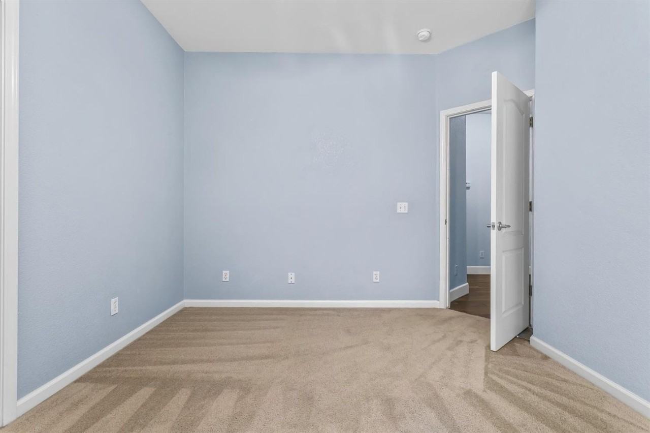2921 Garzellis Way - Photo 6 of 44