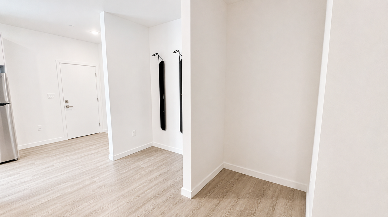 4 WEEKS FREE RENT! Brand New Modern Units in N. Tabor Neighborhood - Photo 2 of 22