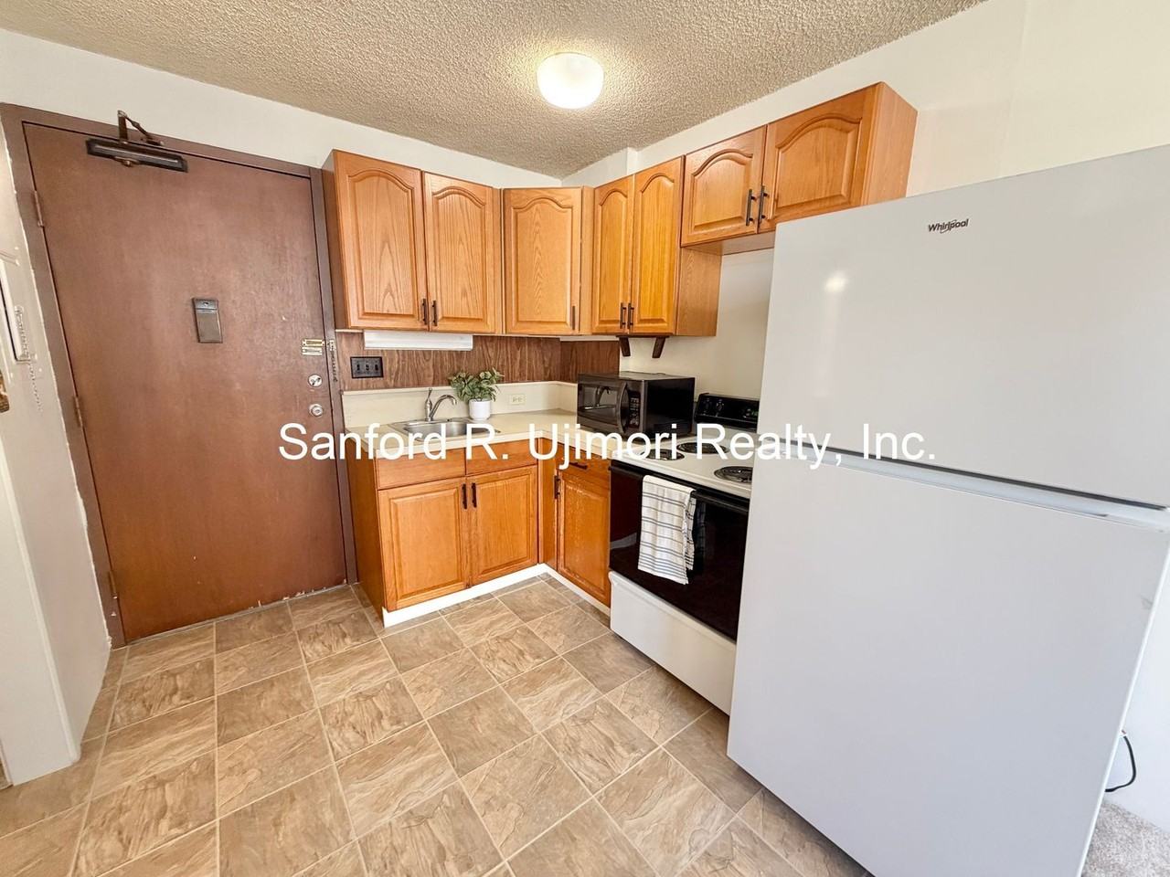 1560 Kanunu St #1115 - Photo 2 of 8