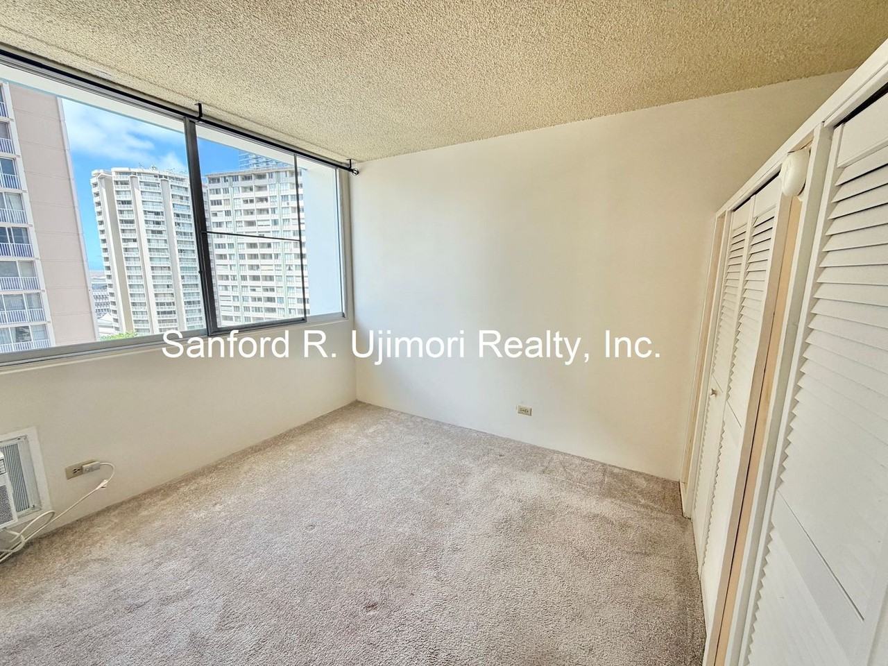 1560 Kanunu St #1115 - Photo 5 of 8
