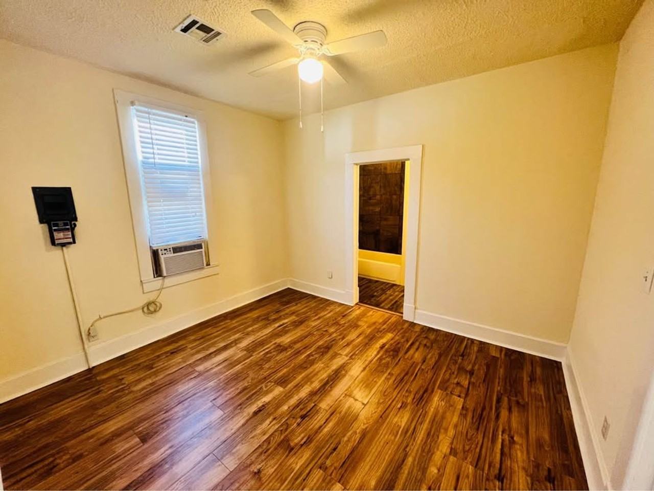 620 W London St - Photo 5 of 12