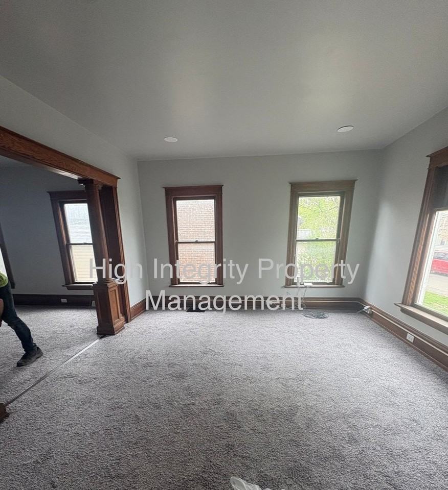 353 W Water St - Photo 2 of 8