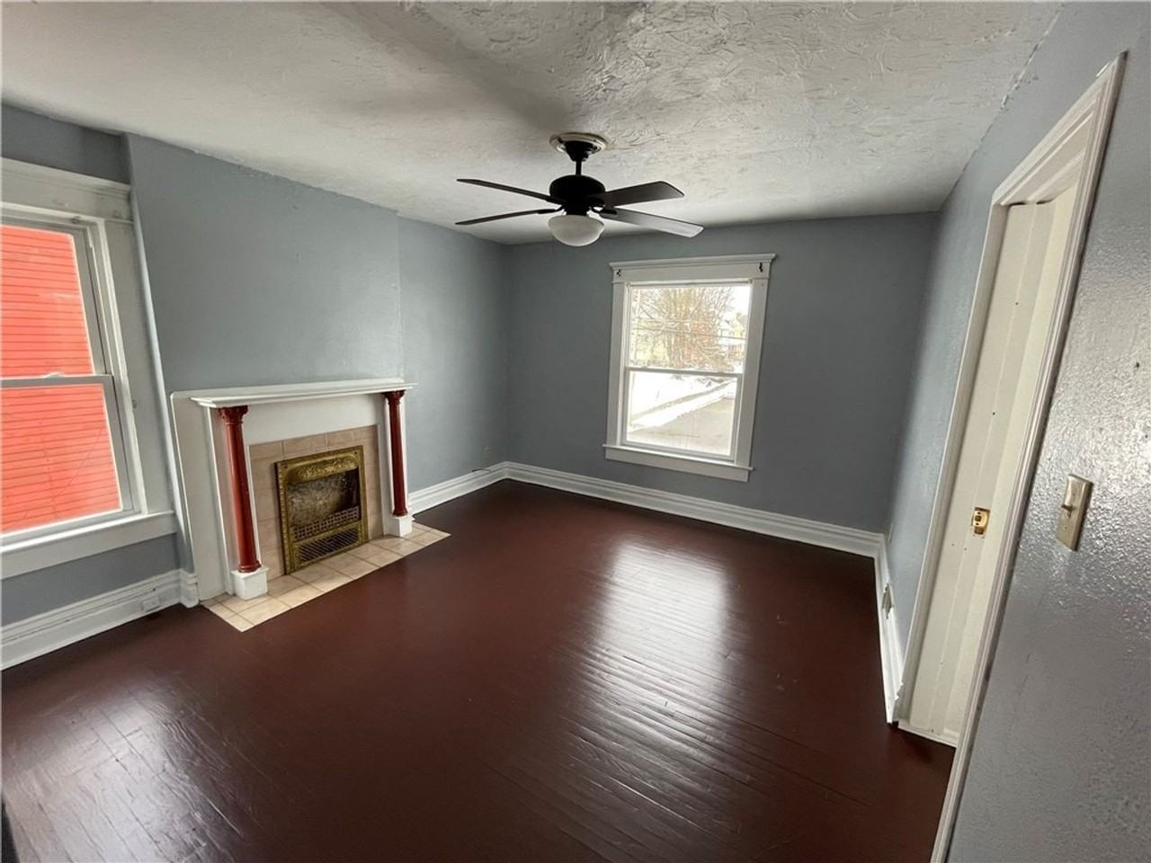 238 E Leasure Ave #2 - Photo 6 of 7