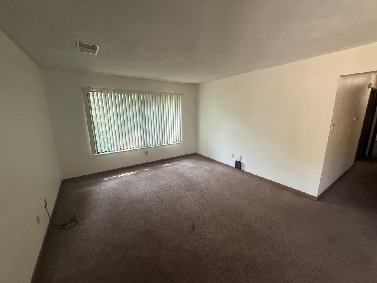 405 Clayton Dr #25 - Photo 3 of 25
