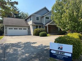 featured image of 4467 Castlerock Dr