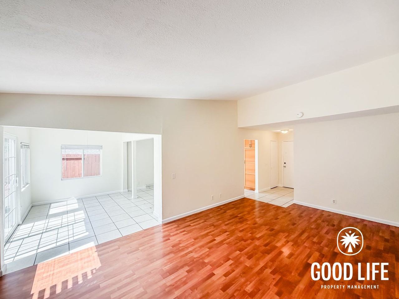 6645 Amberly St - Photo 4 of 22