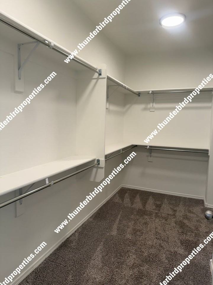 2605 Stryker Rd Se - Photo 3 of 41