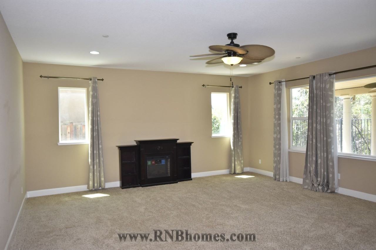 1416 Bicker Cir - Photo 2 of 18