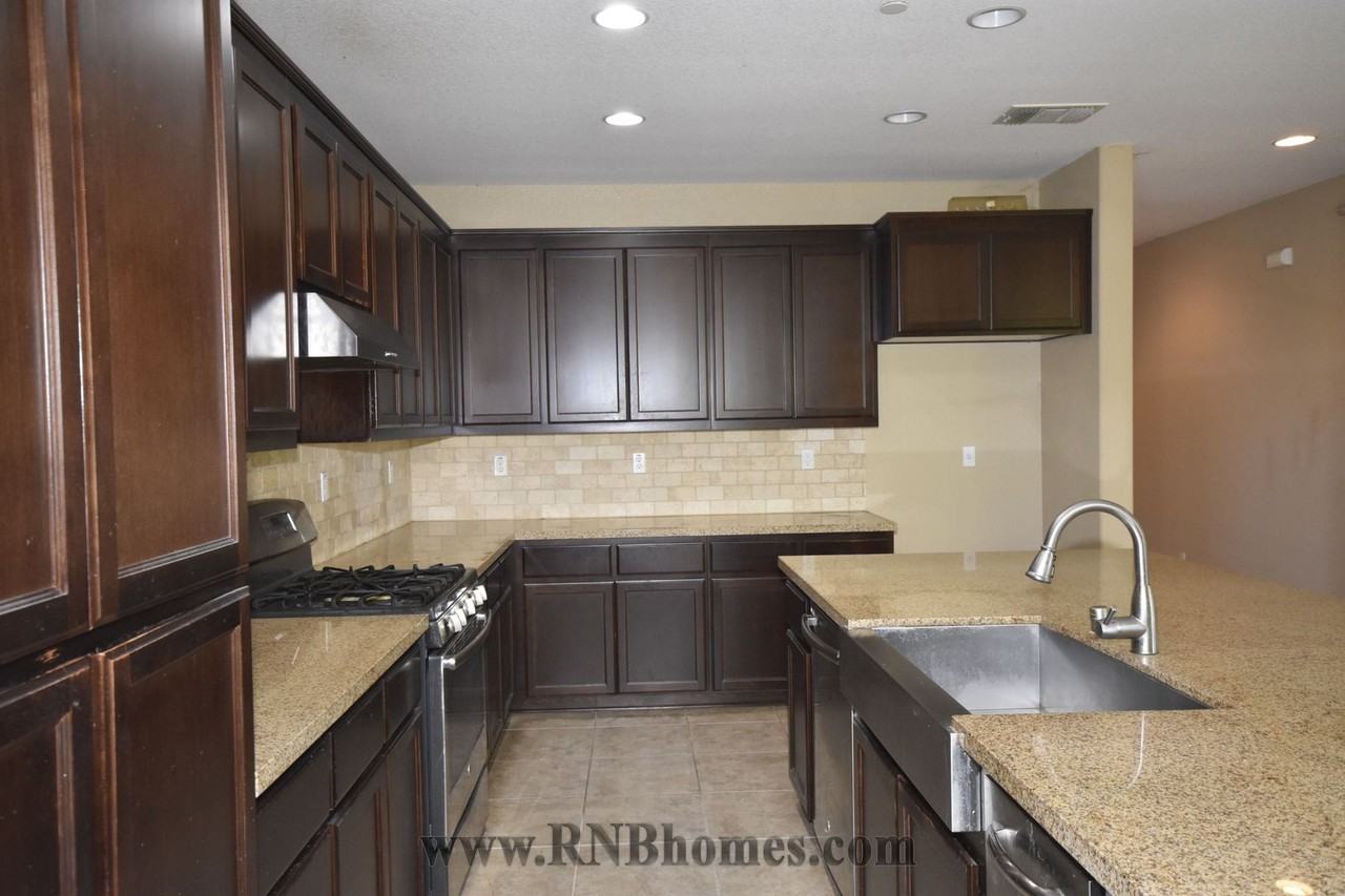 1416 Bicker Cir - Photo 6 of 18