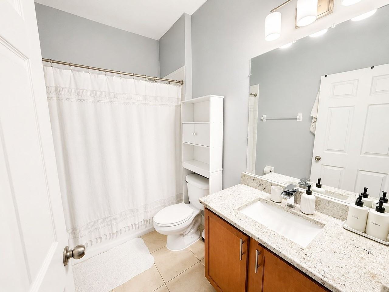 7605 N Dixon Ave - Photo 5 of 25