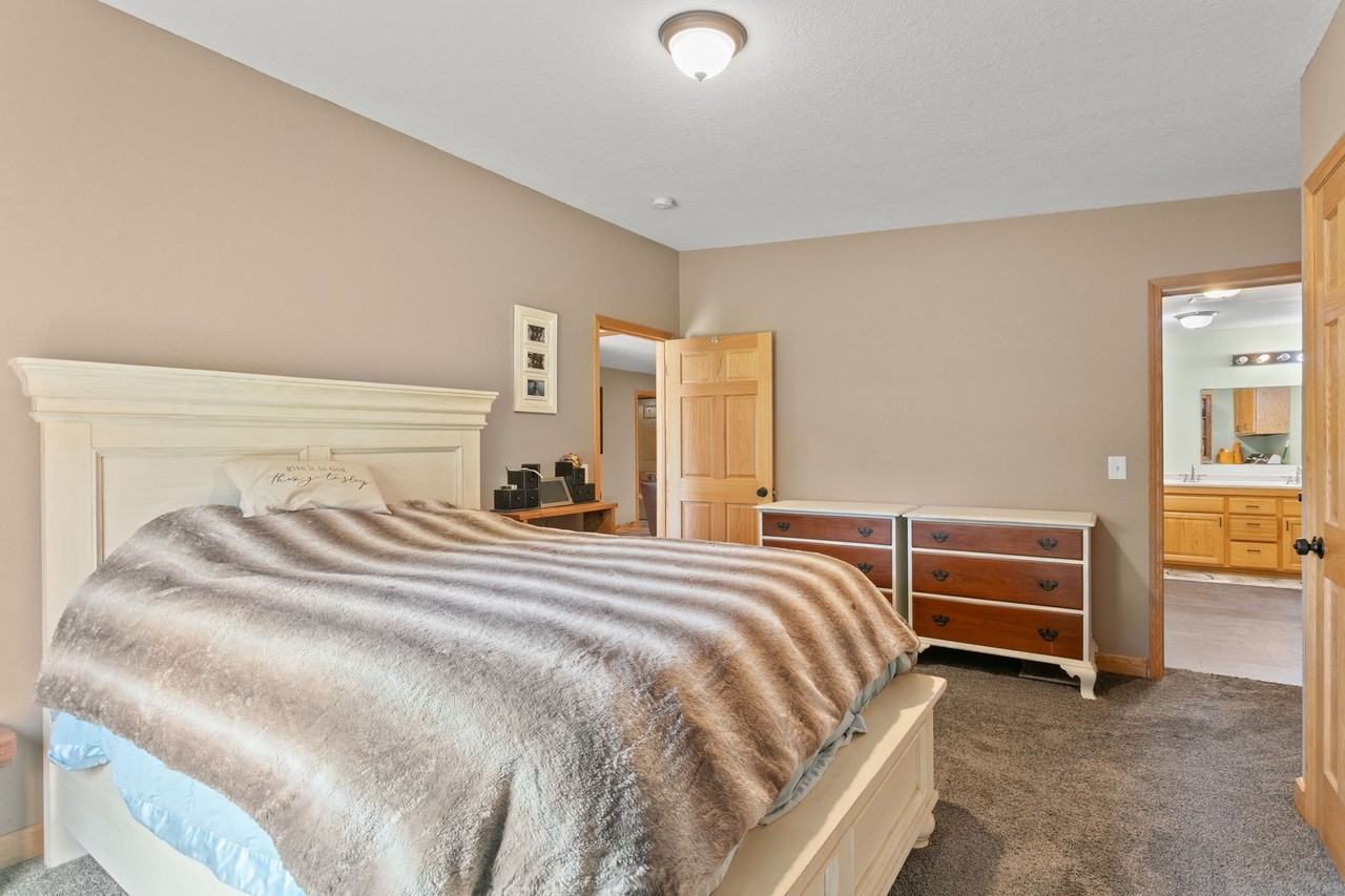 12501 312th Ave - Photo 7 of 15