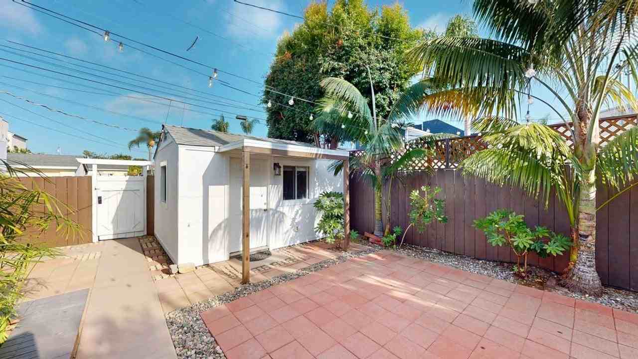 361 G Ave - Photo 5 of 19