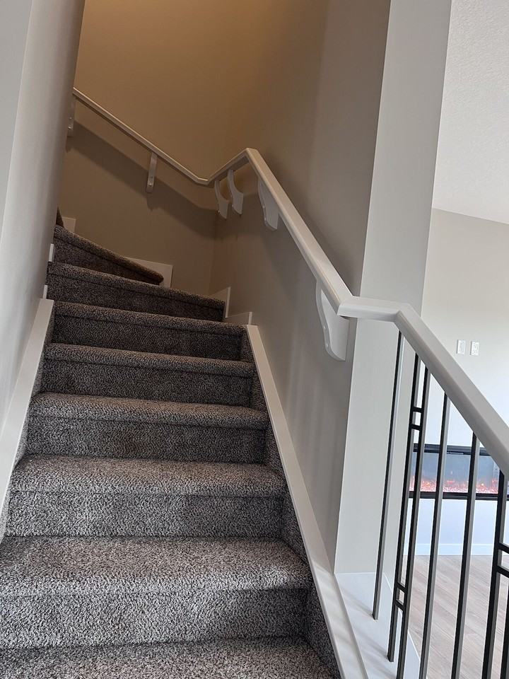 7372 182 Ave Nw - Photo 7 of 46