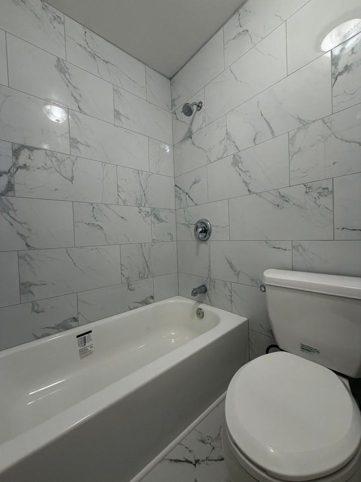 1255 Nuuanu Ave #1506 - Photo 6 of 12