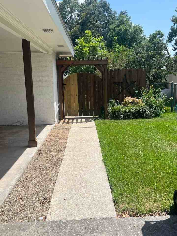 2144 Kathy Dr - Photo 2 of 20