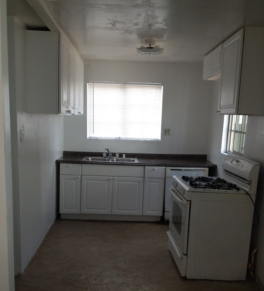 170 E Claremont St #NA - Photo 5 of 11