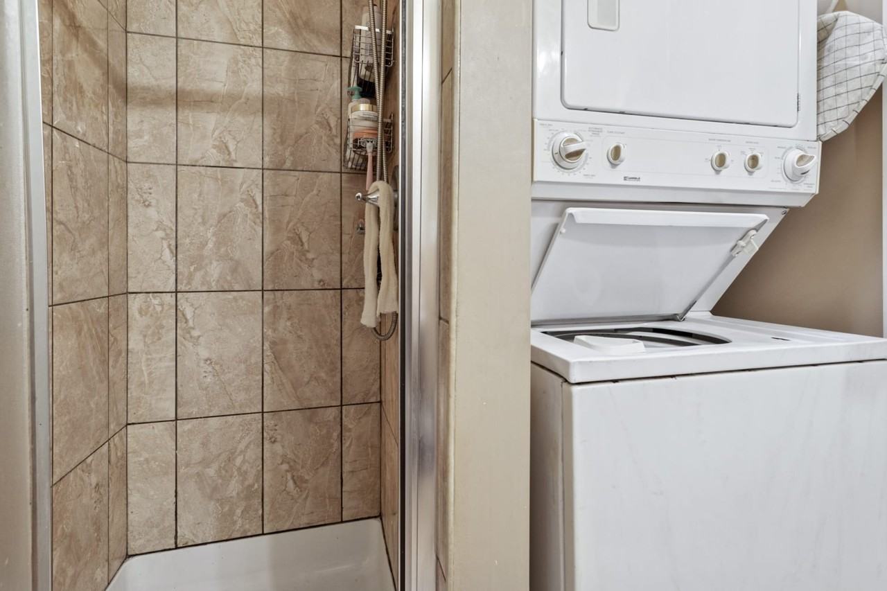 2120 N 8th St #1 - Photo 6 of 13