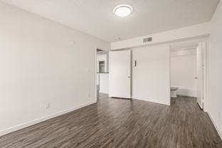 1723 Grismer Ave #209 - Photo 1 of 1