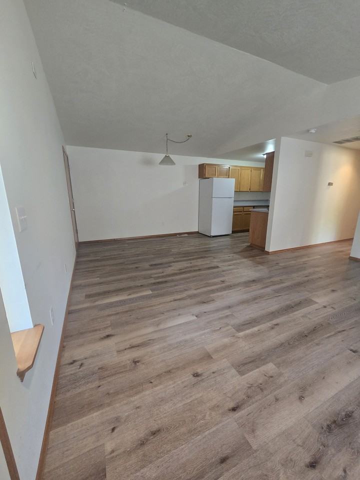 1859 Skyline Ct S #1859 - Photo 5 of 19