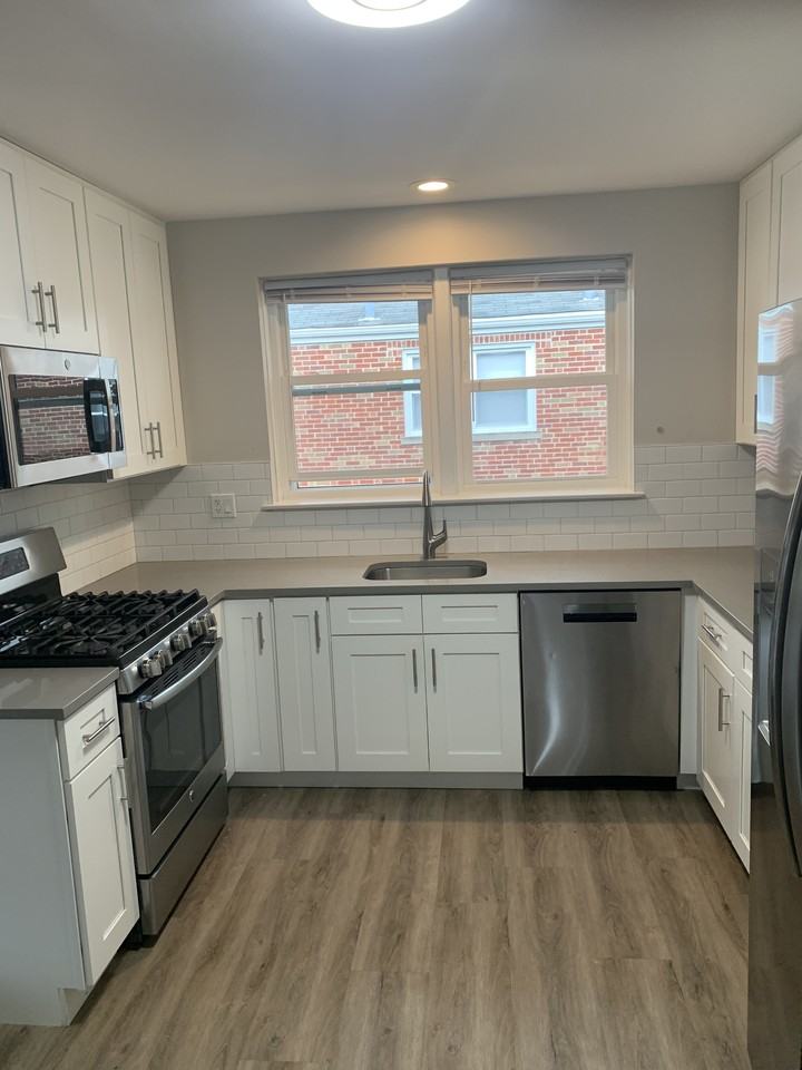 907 N Northwest Hwy #2 - Photo 5 of 9